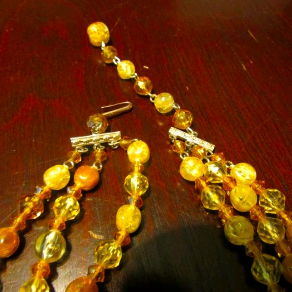 🍂 Lovely Vintage Gold-Cream-Bronze Beaded Necklace - Picture 12 of 16